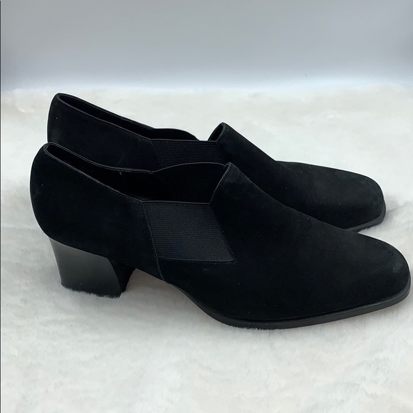 Aerosoles Heel A Copter Ankle Booties - Picture 2 of 9